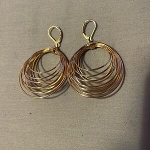 NWOT Nine West Dangly Loop Earrings!!